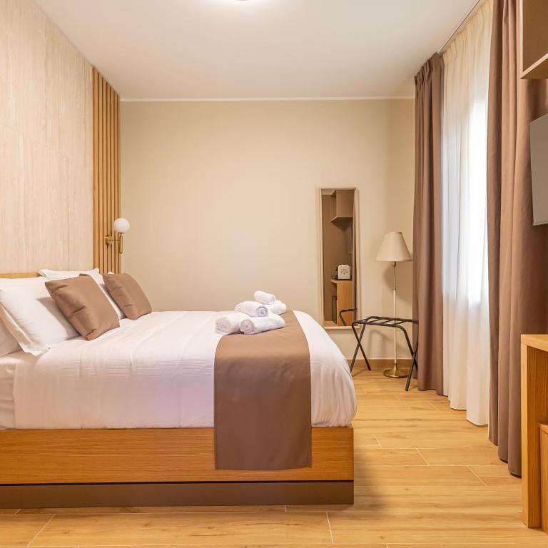 Guest House Aura - Lumys Fiumicino - Double Room with Private Bathroom - 11