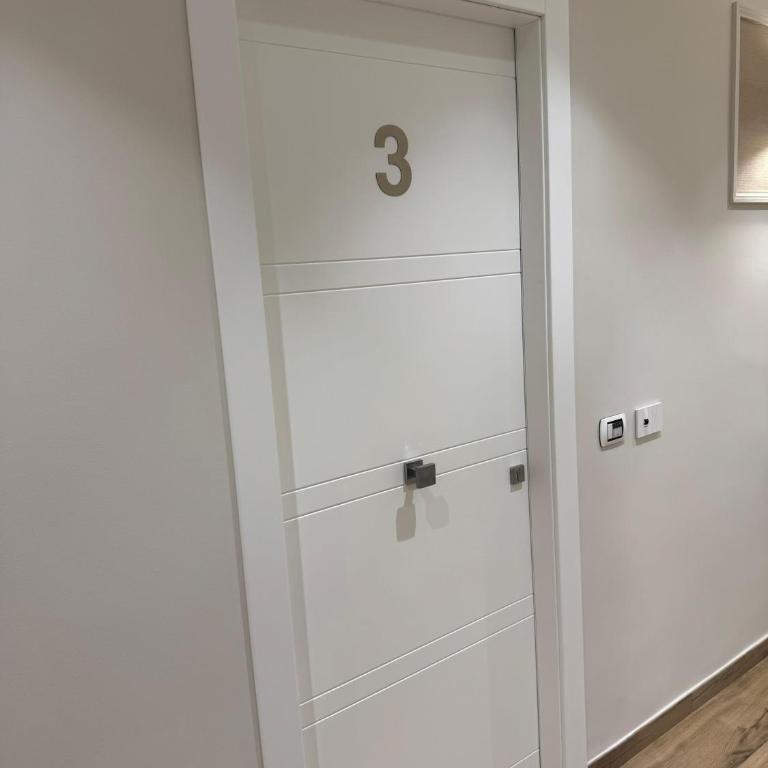 Lepanto Central - Double or Twin Room - 26