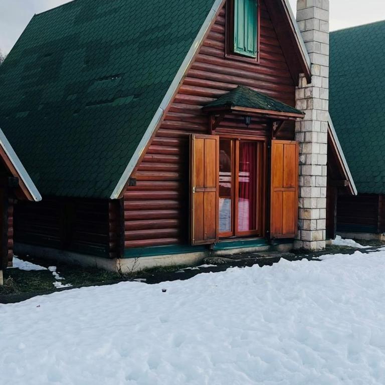Lulu Cottage - Two-Bedroom House - 47