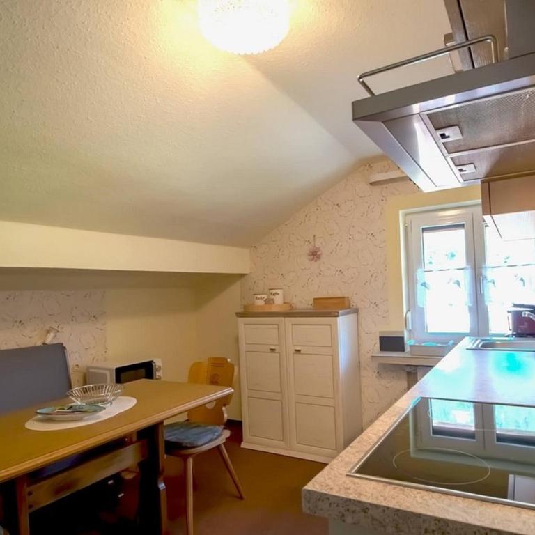 Ferienwohnung Miriam im Haus Dorn-Röschen, Pfronten im Allgäu - Apartment - 2