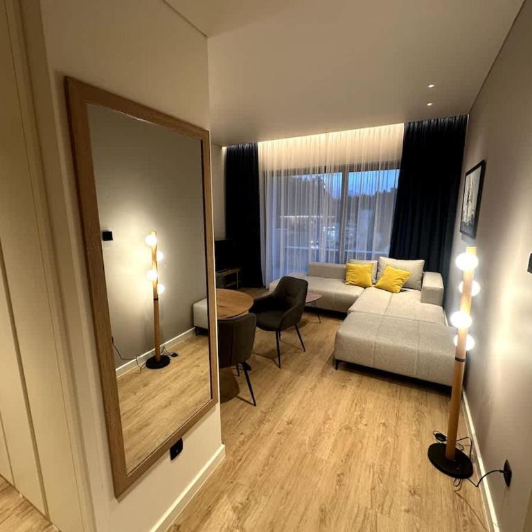 Stylish Flat by Porto Montenegro - Apartment - 14