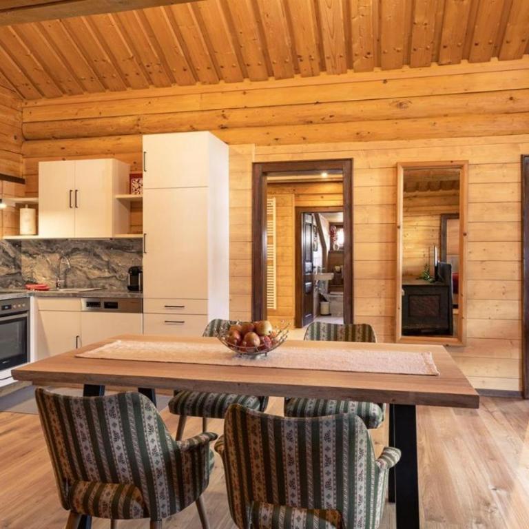 LUXURY Biochalet Charles - Suite mit Balkon - 3