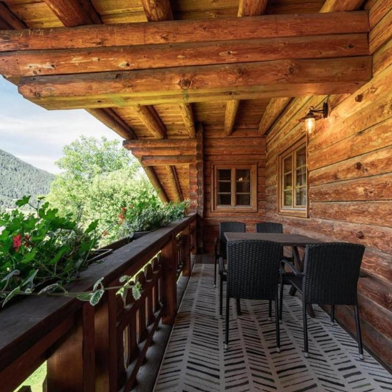 LUXURY Biochalet Charles - Suite mit Balkon - 4