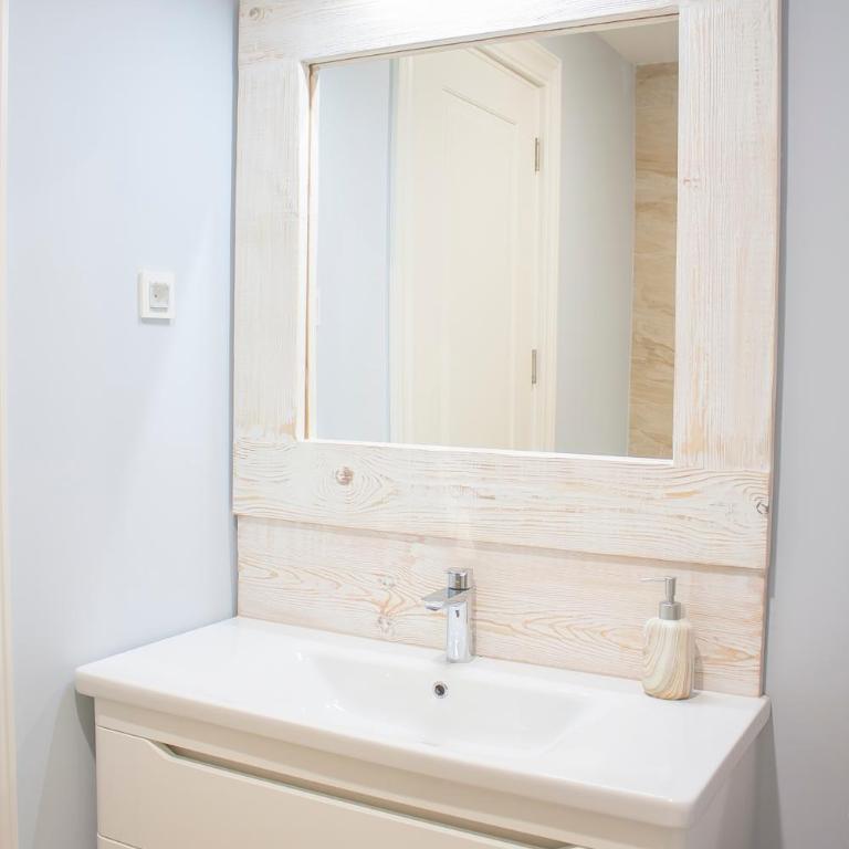 The Dream Getaway SkyLine by DeVasco - Two-Bedroom Deluxe Apartment with Ocean View - 5