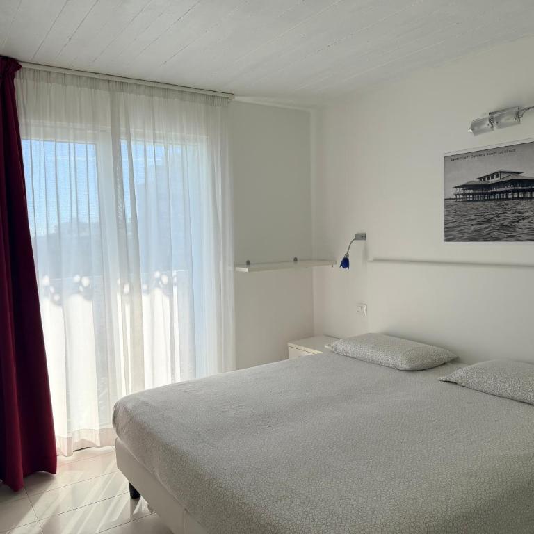 Aparthotel Holiday - Appartamento con 2 Camere da Letto - 13