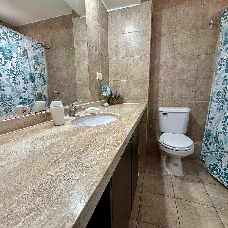 Spacious Apartment on Main Avenue Concón - Apartment - 5