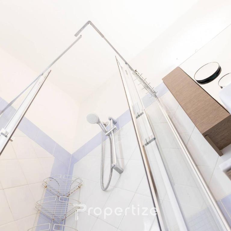 Villetta con idromassaggio e patio by Propertize - Appartamento con 2 Camere da Letto - 16
