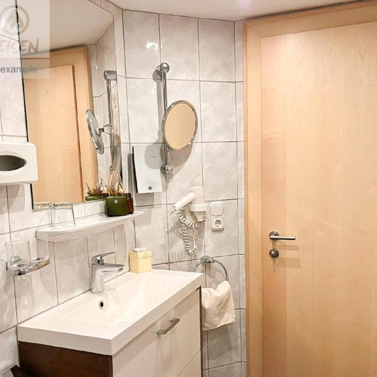 Sporthotel Bergheim - Junior Suite mit Balkon - 1