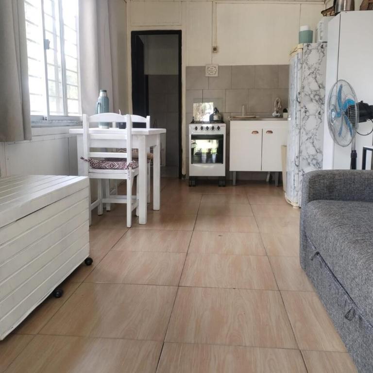 comodo y luminoso monoambiente - One-Bedroom House - 17