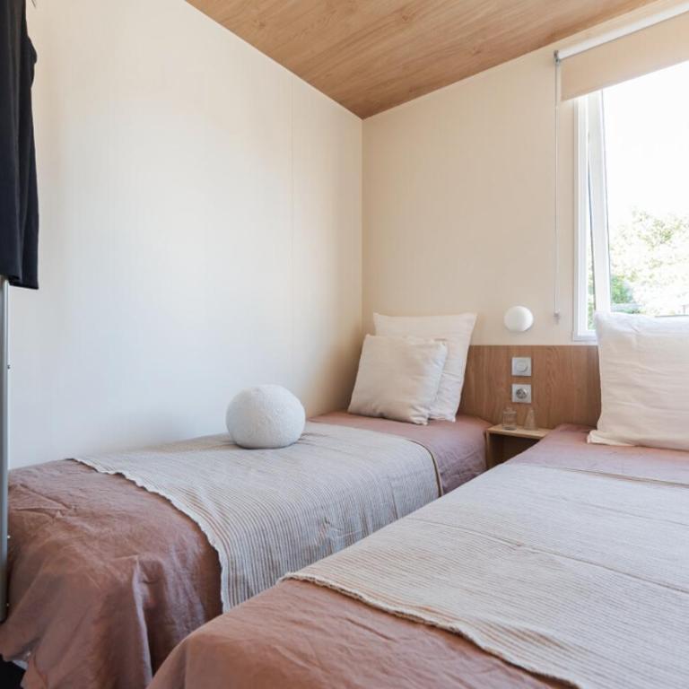 Camping Golfo Di Sogno - Mobile Home - 1