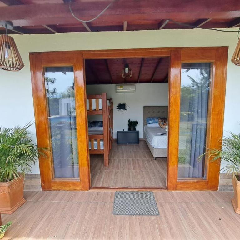 Villa with pool, jacuzzi, Turkish bath, BBQ, kiosk, and green area - Villa - 13