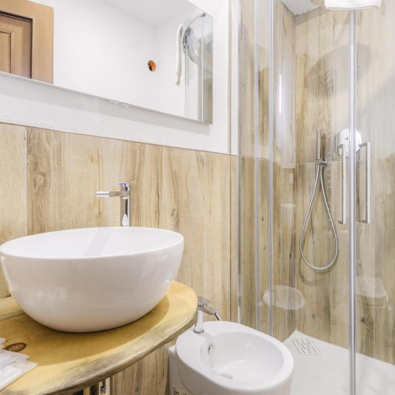 Hostdomus - Yellow Suite - Monolocale Familiare - 17