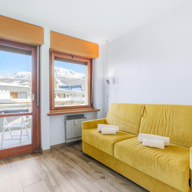 Hostdomus - Yellow Suite - Monolocale Familiare - 3