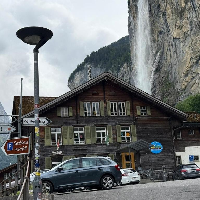 Chalet Maithili Lauterbrunnen -152-Year-Old Majestic Chalet - Chalet - 6