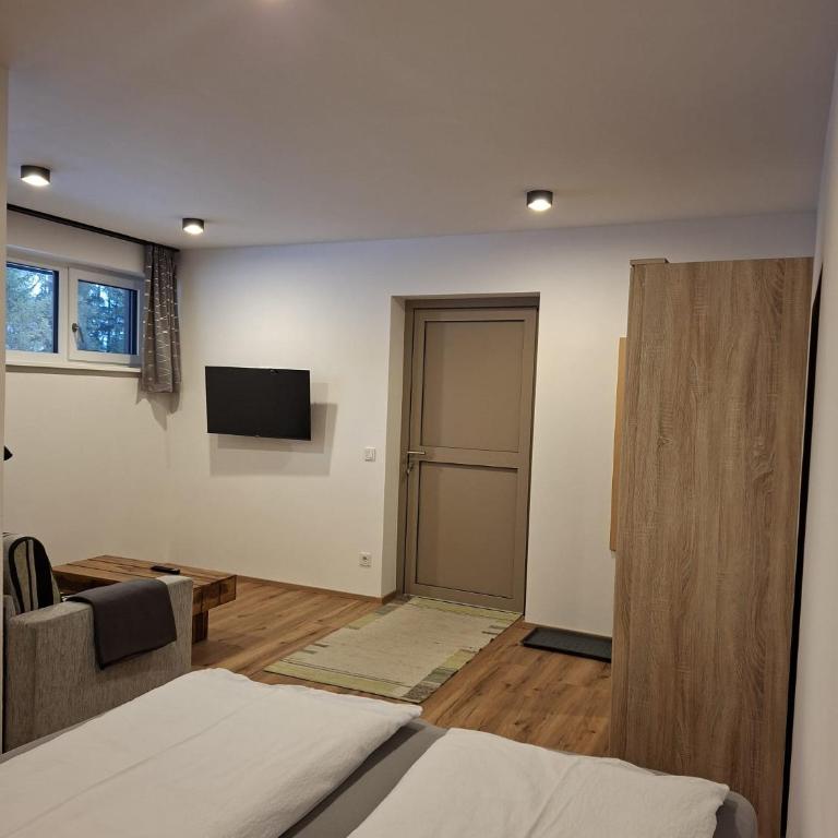 Appartement Etschbacher - Großes Doppelzimmer - 6