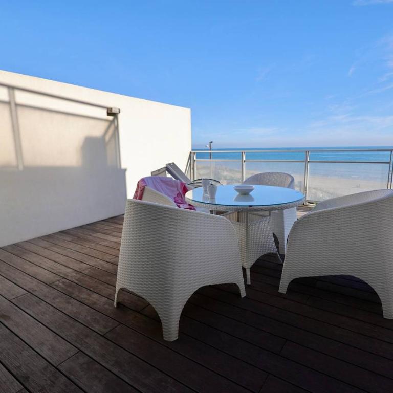 NAUTILIA 205 By AGN -Supérieure Luxe - 2 personnes "réservé aux couples" - Deluxe Apartment mit 1 Schlafzimmer - 6