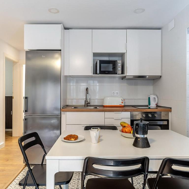 2124 - AB Poblenou Beach Comfort - Apartment - 2