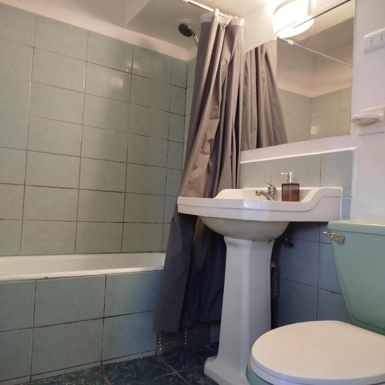 Departamento en Coquimbo frente hospital, minimo 3 noches, verano 2026 - Three-Bedroom Apartment - 12