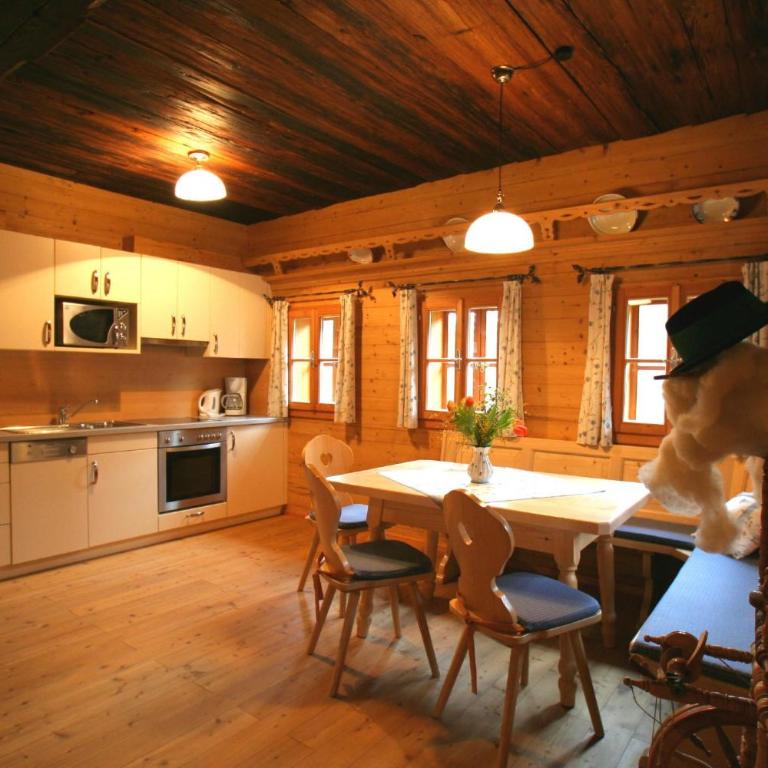 Urlaub am Bauernhof Klein Bachbauer - Apartment - 1