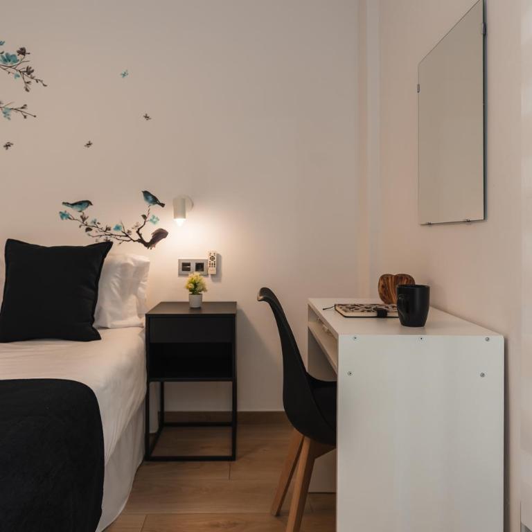 tuAnfitrion Plaza de Toros - Three-Bedroom Apartment - 27