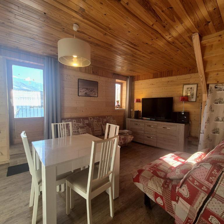 Appartement 4pers - Hyper centre Bourg St Maurice - Appartement 2 Chambres - 1