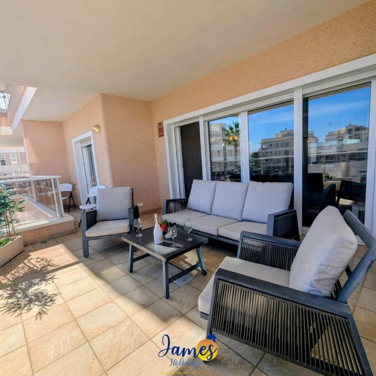 Tropical 3BR Oasis with Pool EB17 - Apartamento - 6