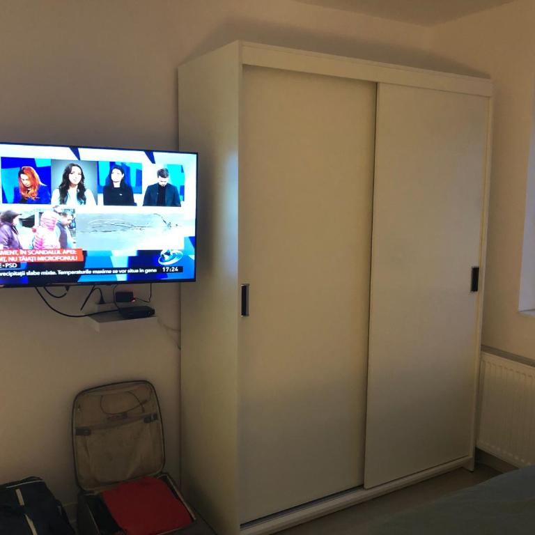 Top Apartment with 2 bedrooms - Two-Bedroom Apartment with River View - 15