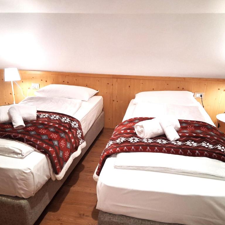 Hotel Kronplatzer Hof - Suite Familiare con Balcone e Accesso alla Spa - 1