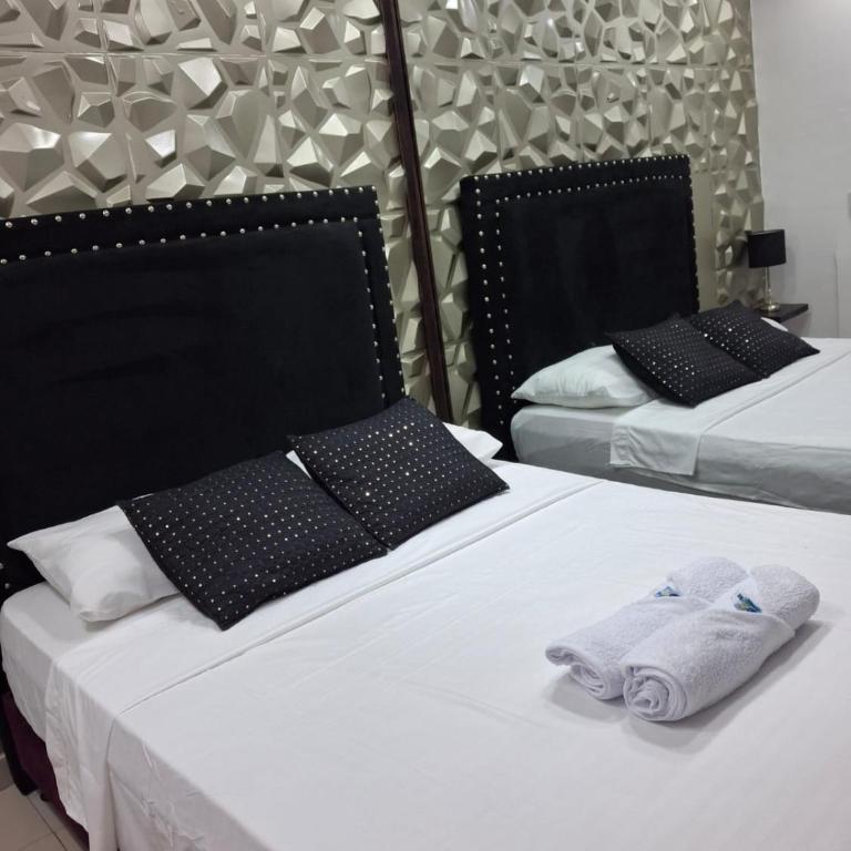 Brumas de Chipre Alojamiento - Habitación Doble con baño privado - 1