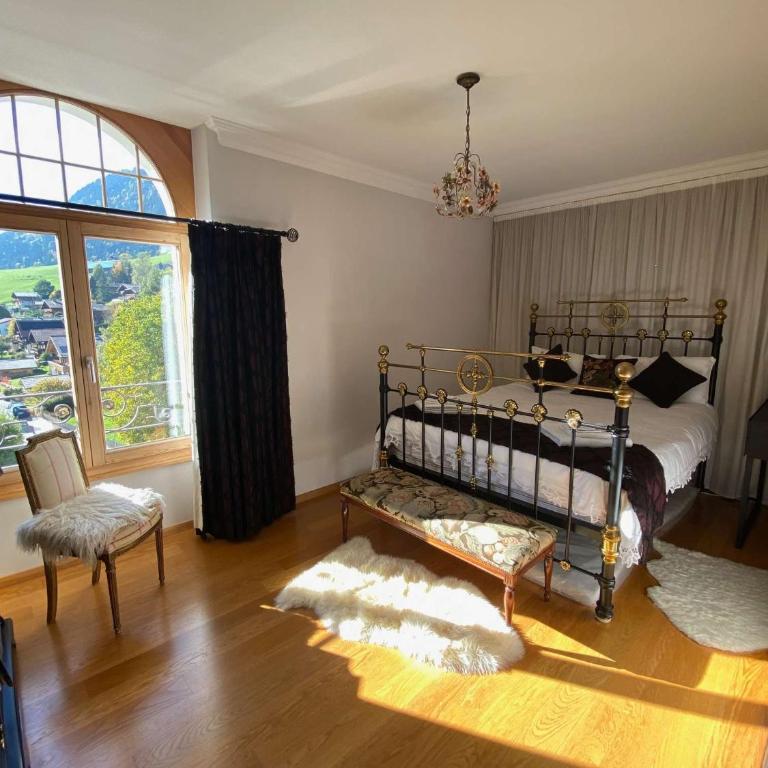 Cozy Swiss Getaway With Mountain Views - Ferienhaus - 3