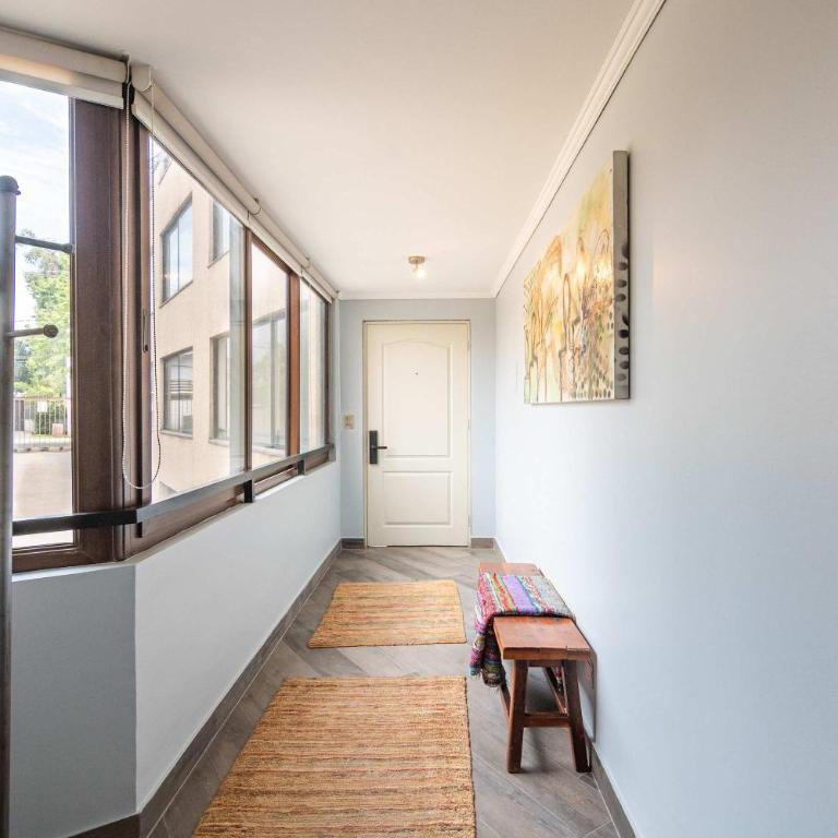 HOM I Amplio Depto en Las Condes con Terraza y Parking - Apartment - 36