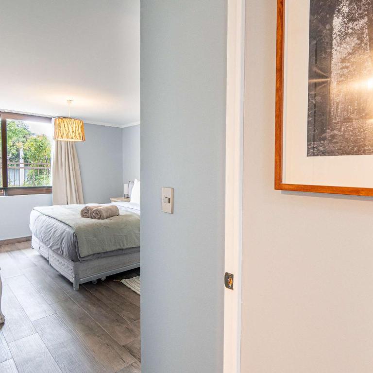 HOM I Amplio Depto en Las Condes con Terraza y Parking - Apartment - 17
