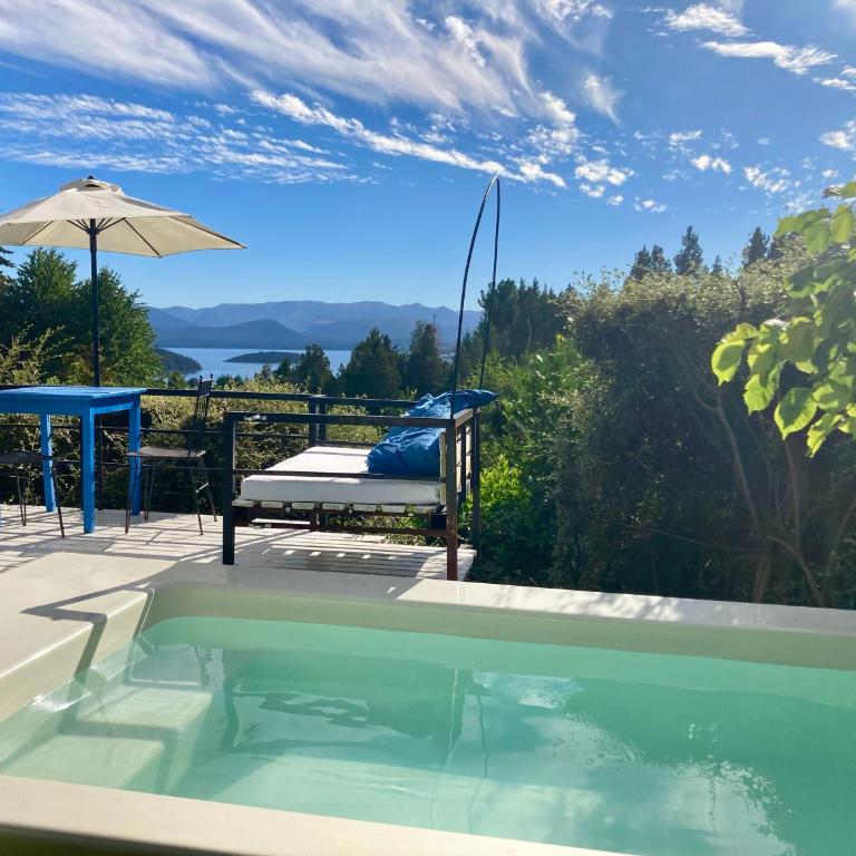 Gran casa con pileta climatizada y vista al lago - Casa de 5 dormitorios - 67