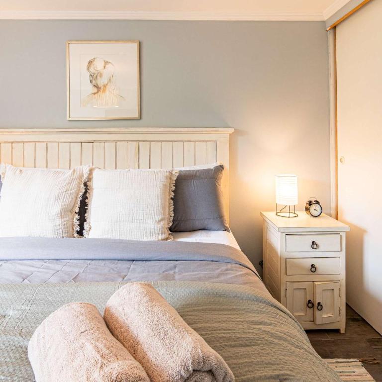 HOM I Amplio Depto en Las Condes con Terraza y Parking - Apartment - 5