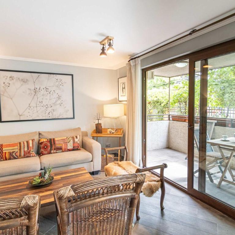 HOM I Amplio Depto en Las Condes con Terraza y Parking - Apartment - 22