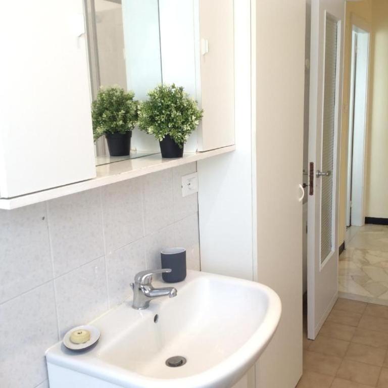 Great holiday appartamento moderno comodo a centro e spiagge - Apartment mit 1 Schlafzimmer - 39
