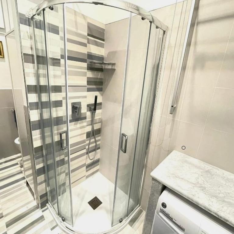 Al Vicoletto nel cuore di Roma - One-Bedroom Apartment - 11