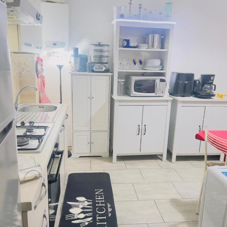 Goldenholidaysitaly - Appartamento con 2 Camere da Letto e Vista Fiume - 39