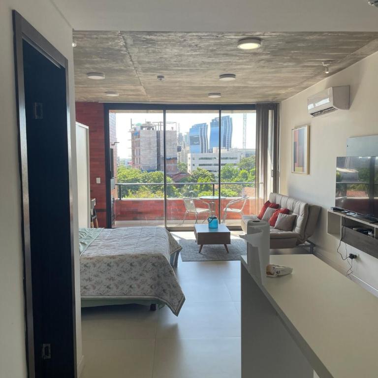 Apto zona shopping del sol ,monoambiente completo muy grande y luminoso,con garage - One-Bedroom Apartment - 9