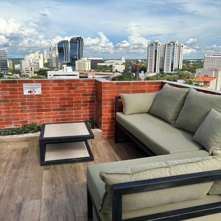 Apto zona shopping del sol ,monoambiente completo muy grande y luminoso,con garage - One-Bedroom Apartment - 10