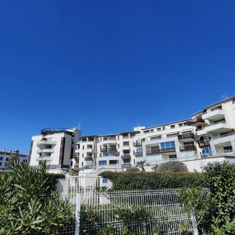 Charmant T2 avec Terrasse et Vue Mer à 50m de la Plage, Résidence avec Piscine - FR-1-607-11 - Appartement (6 Adultes) - 20