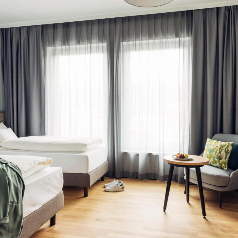 harry's home Villach hotel & apartments - Standard Doppel- oder Zweibettzimmer - 5
