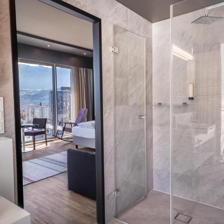 ADLERS Hotel Innsbruck - Deluxe Doppelzimmer - 4