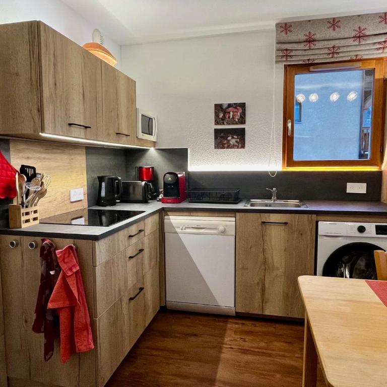Le Pin Cembro, magnifique 6 couchages - Appartement 3 Chambres avec Vue sur la Montagne - 9