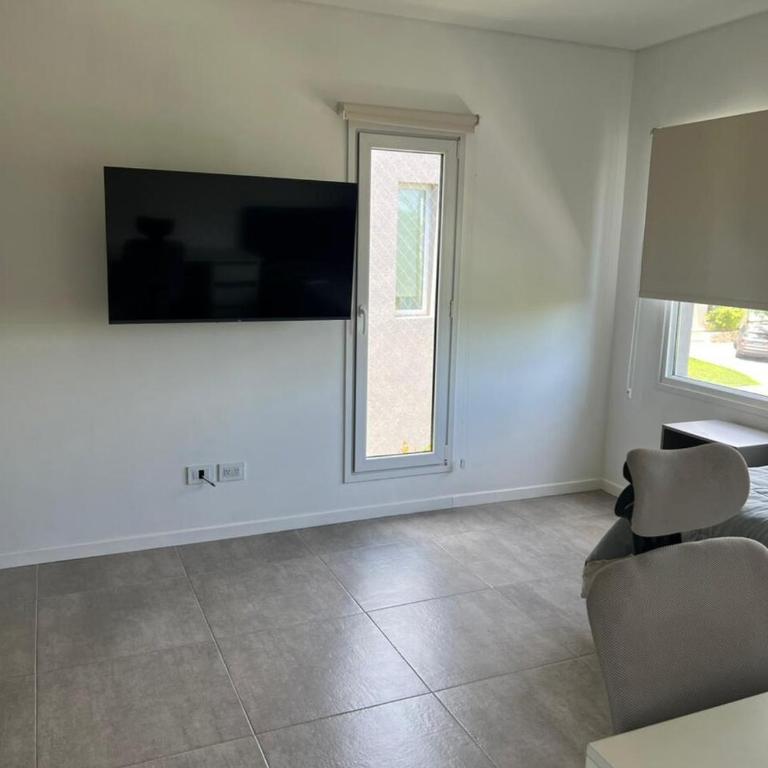 Modern & Functional - Three-Bedroom Villa - 7