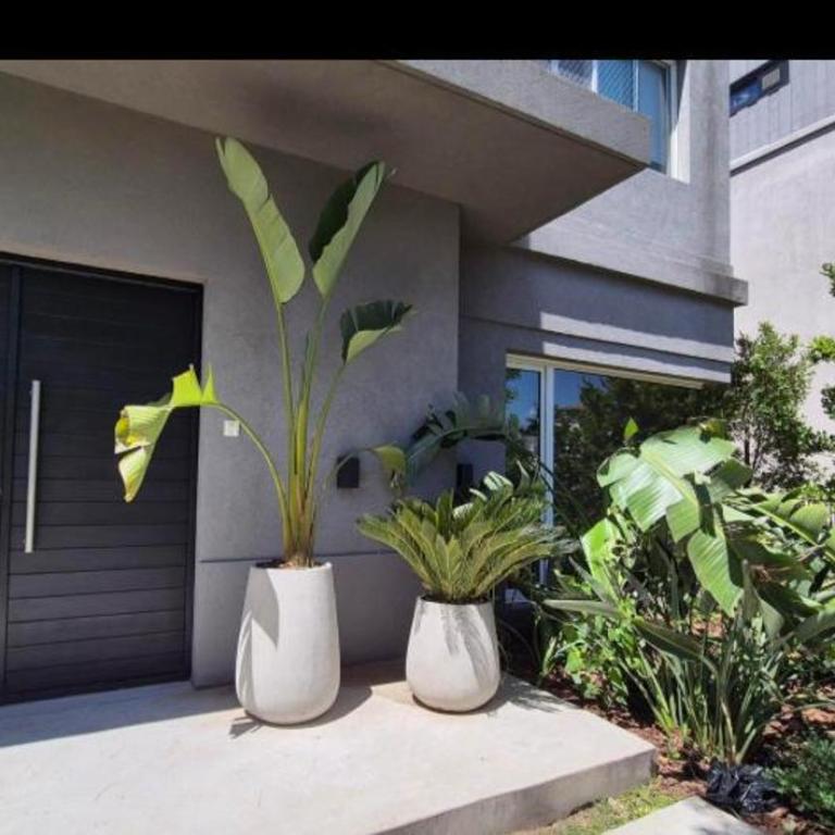 Modern & Functional - Three-Bedroom Villa - 37