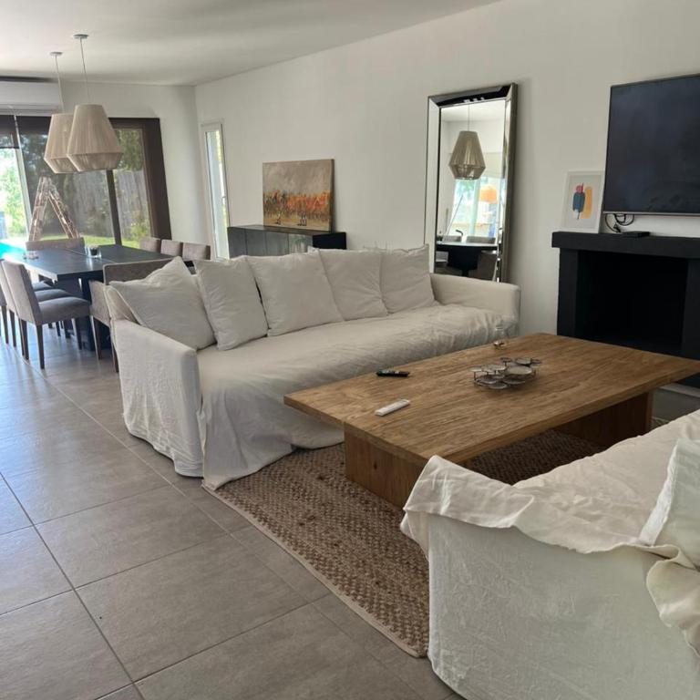 Modern & Functional - Three-Bedroom Villa - 42