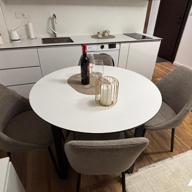 Apartman Victory - Studio with Mountain View - 13