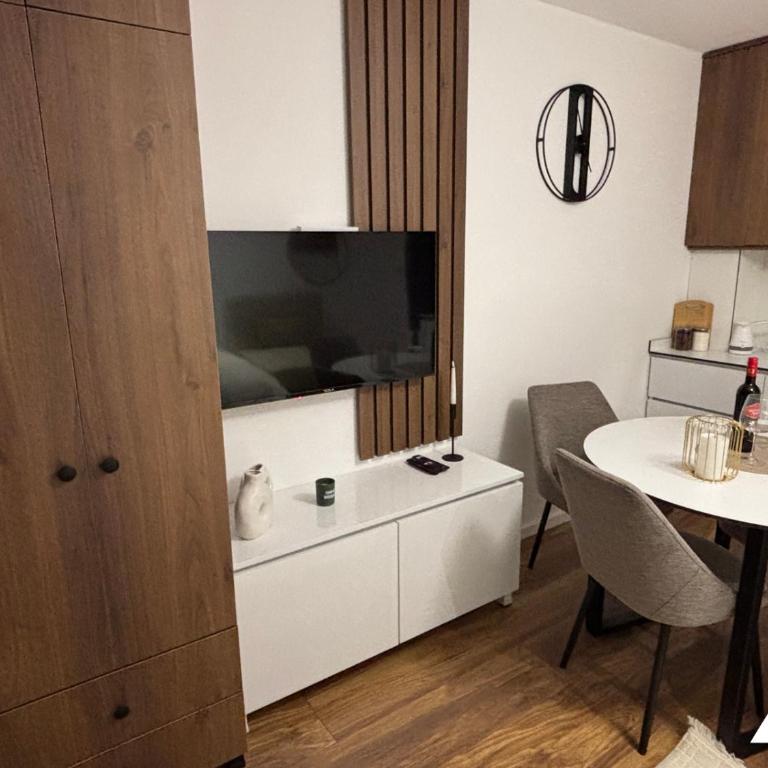 Apartman Victory - Studio with Mountain View - 7