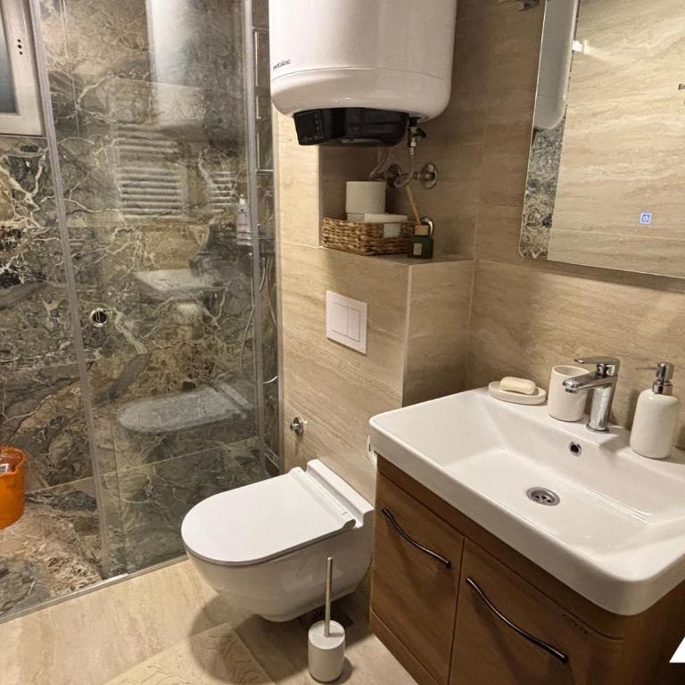 Apartman Victory - Studio with Mountain View - 14